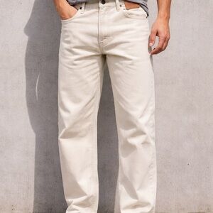 Levi's Men's Off-White Straight Jeans